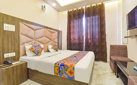 Fabhotel Dhruv Nanda
